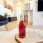 Beautiful Sea View, Free Parking, Centre Of Appartement