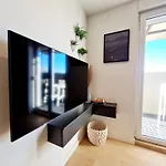 Appartement Beautiful Sea View, Free Parking, Centre Of Split
