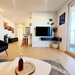 Beautiful Sea View, Free Parking, Centre Of Appartement