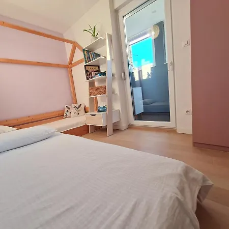 Апартаменты Beautiful Sea View, Free Parking, Centre Of