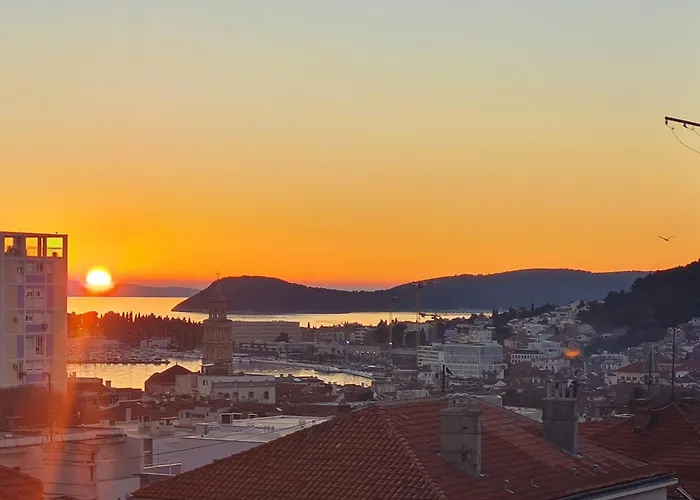 Lejlighed Beautiful Sea View, Free Parking, Centre Of Split