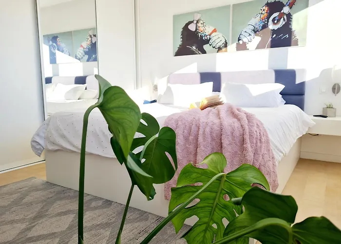 דירה Beautiful Sea View, Free Parking, Centre Of *